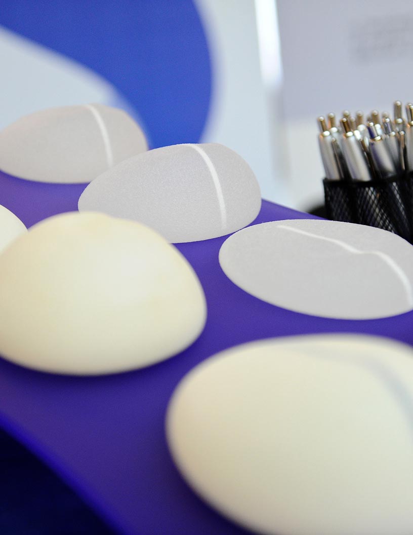 Breast Reconstruction Market by Product and Geography - Forecast and Analysis 2021-2025