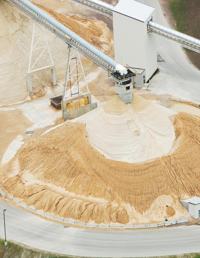Frac Sand Market Analysis, Size, and Forecast 2025-2029: North America (US, Canada, and Mexico), Europe (France, Germany, Italy, UK), APAC (China, India, Japan), Middle East and Africa , and South America