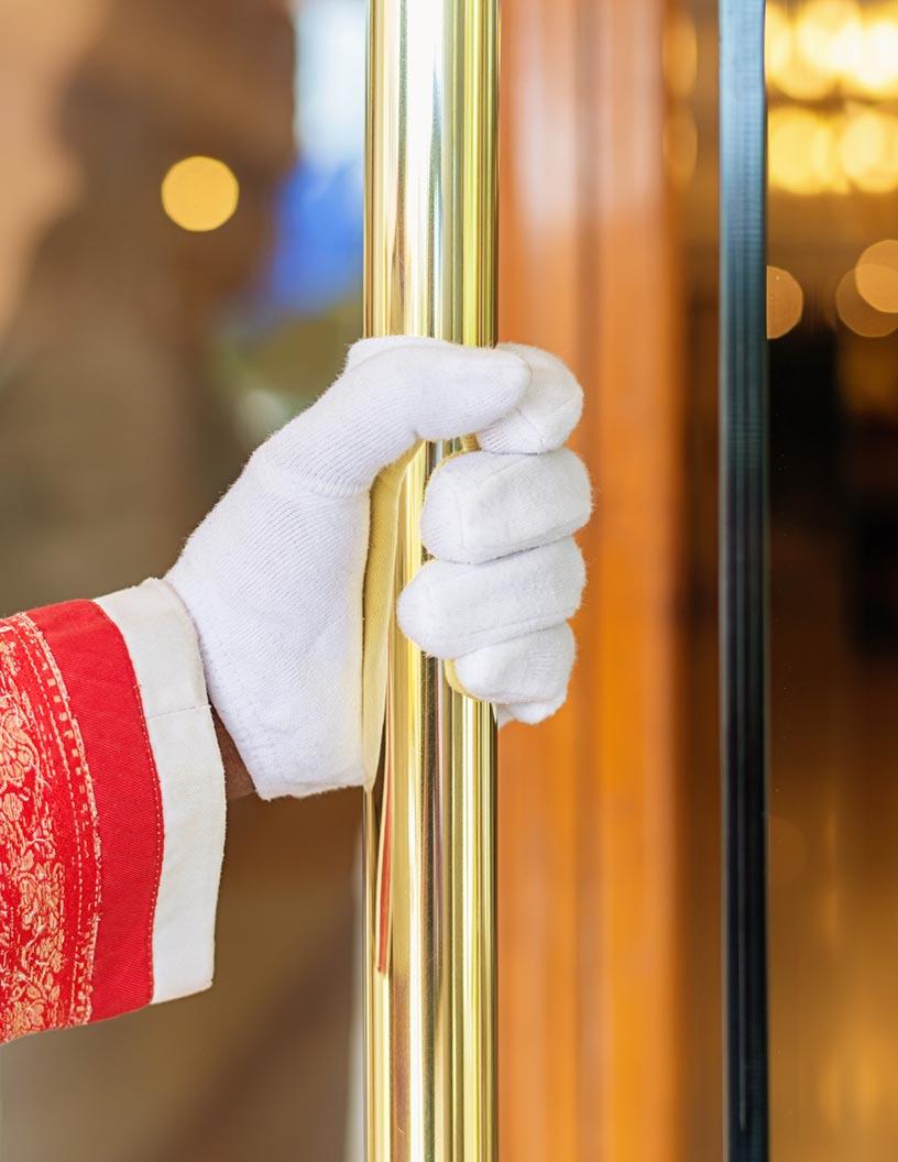 Luxury Hotel Market Analysis North America, Europe, APAC, Middle East and Africa, South America - US, UK, China, India, Germany - Size and Forecast 2024-2028